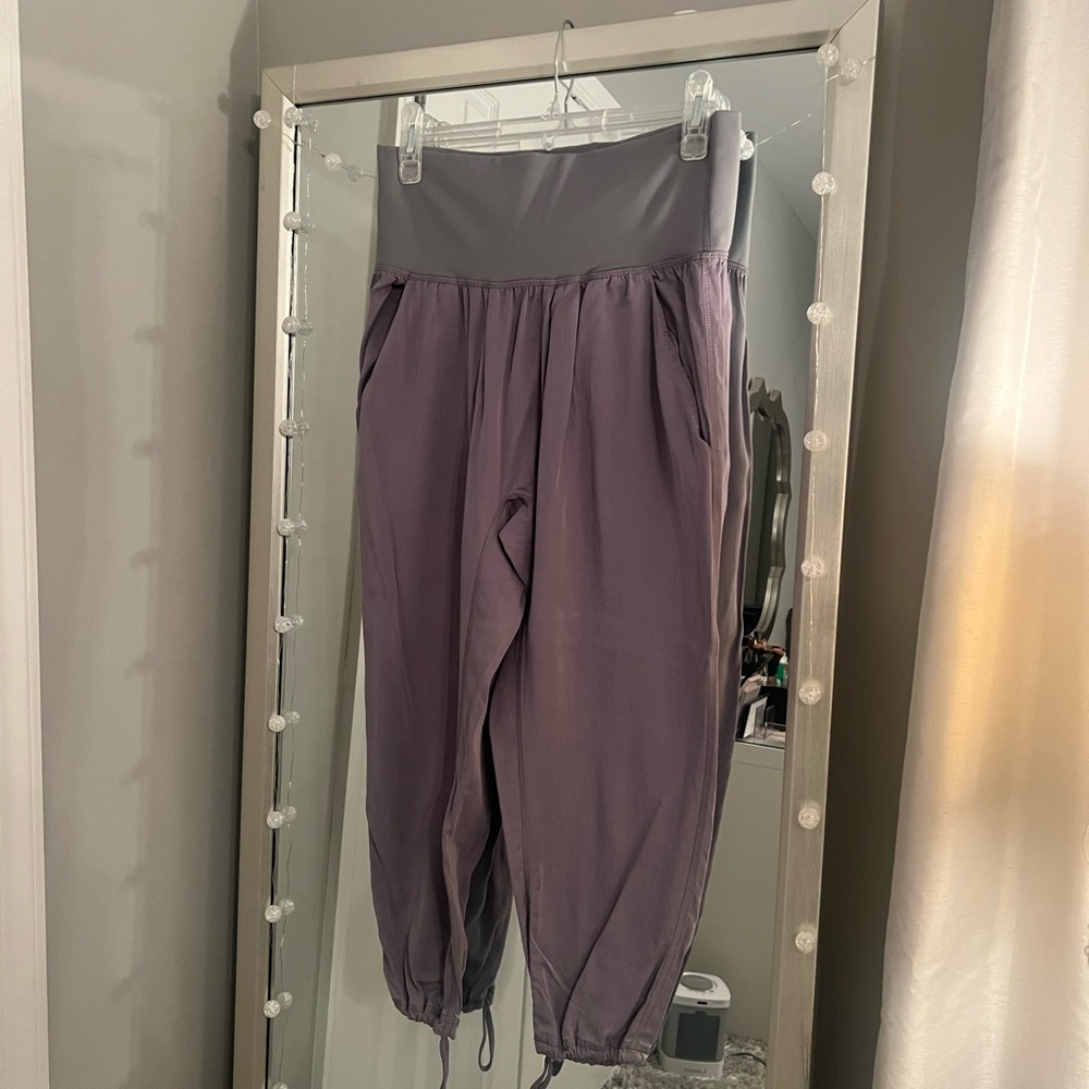 Lululemon Dance/Yoga High Waisted Joggers